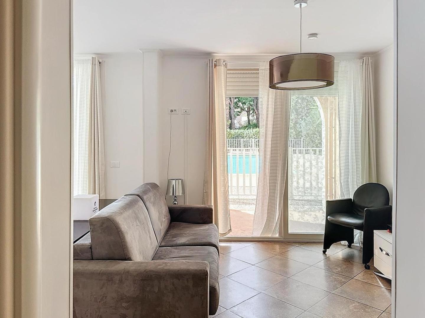 Direct Monaco 2 Pieces Devant Piscine Beausoleil Kültér fotó